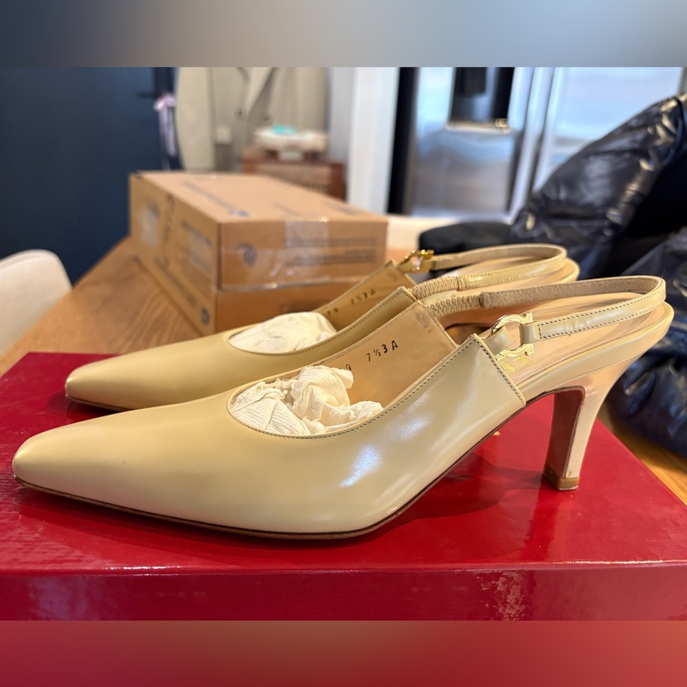 Salvatore Ferragamo Strap Mule Ivory